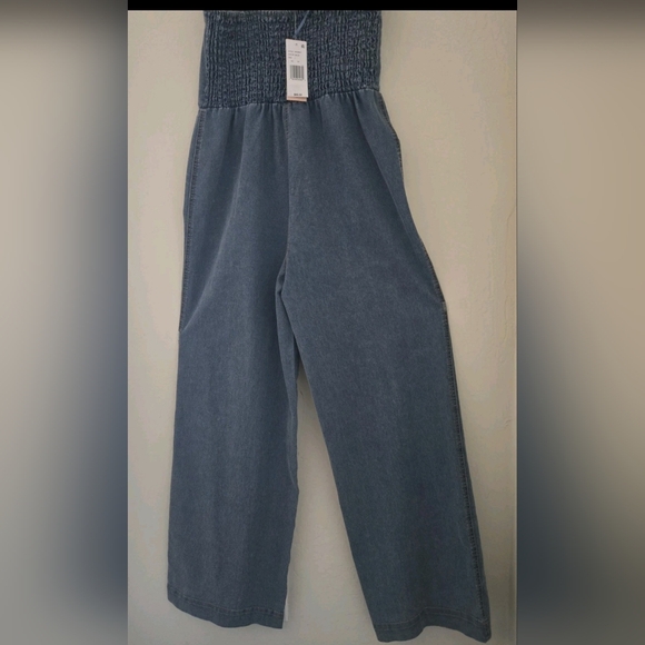 Ruffle Women's Denim Jumpsuit. (Evolutionary) - Picture 6 of 12